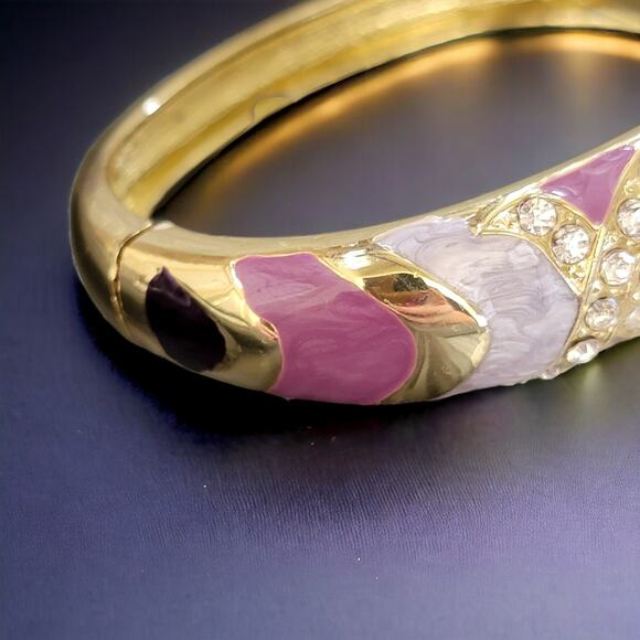 Vintage Bracelet 1980s Gold Tone Hinge with Rhinestones and Purple Enamel - Picture 3 of 10